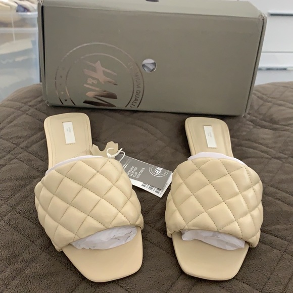 NIB H & M Premium Selection Leather Slides size 41 - Picture 6 of 8